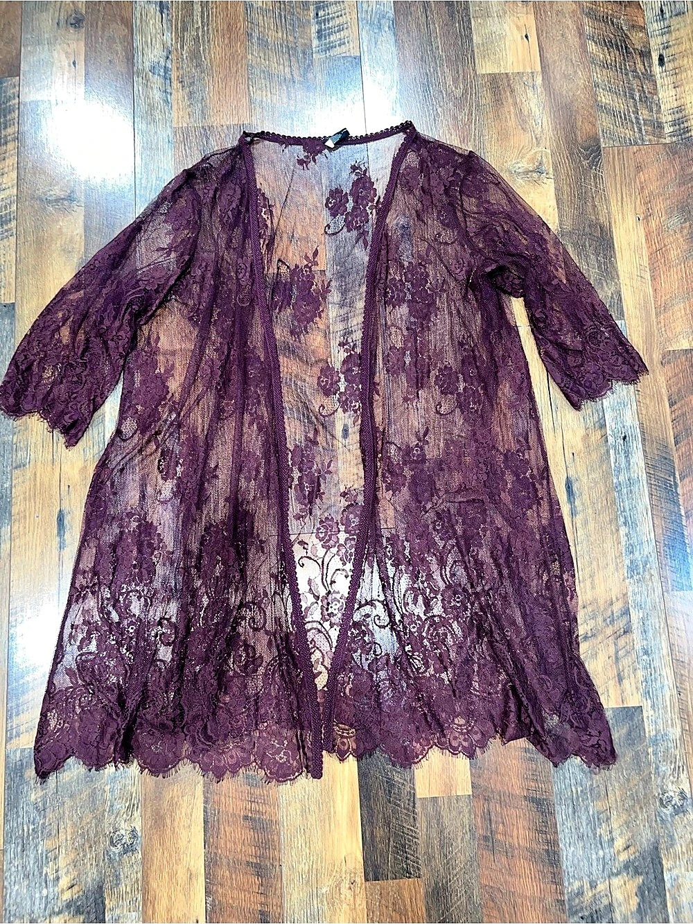 Lane Bryant Purple Floral Lace Cardigan Size 18/20 Like New